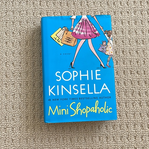 Books Bundle - Picture 4 of 7